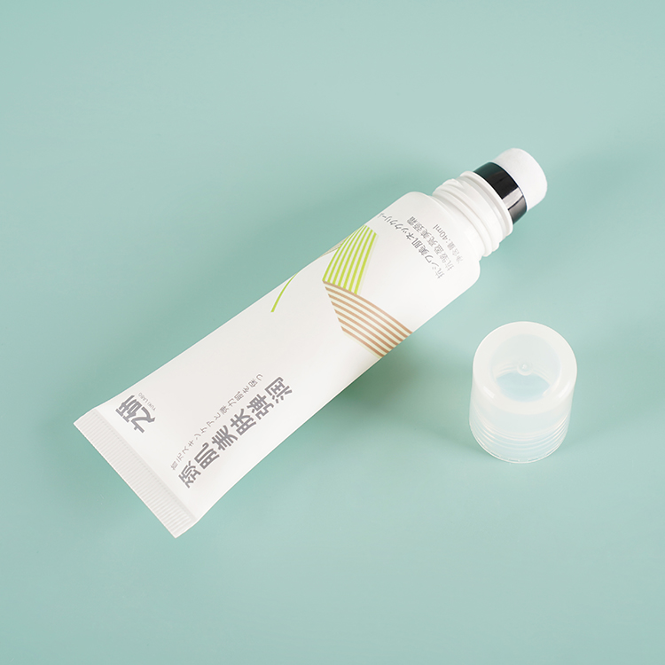 Cosmetic Plastic Packaging Tube With Flocking Applicator Head