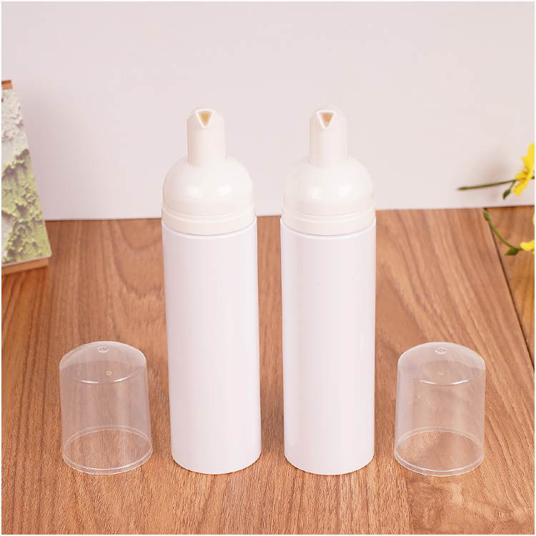 Round Plastic Mousse PET Bottle for Packgaing